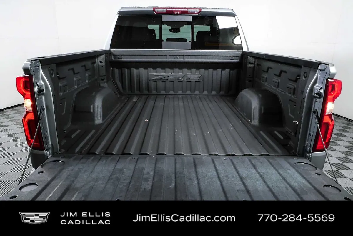 2023 Chevrolet Silverado 1500 ZR2 thumbnail 30