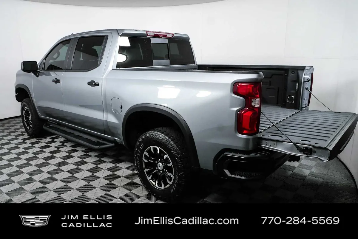 2023 Chevrolet Silverado 1500 ZR2 thumbnail 31