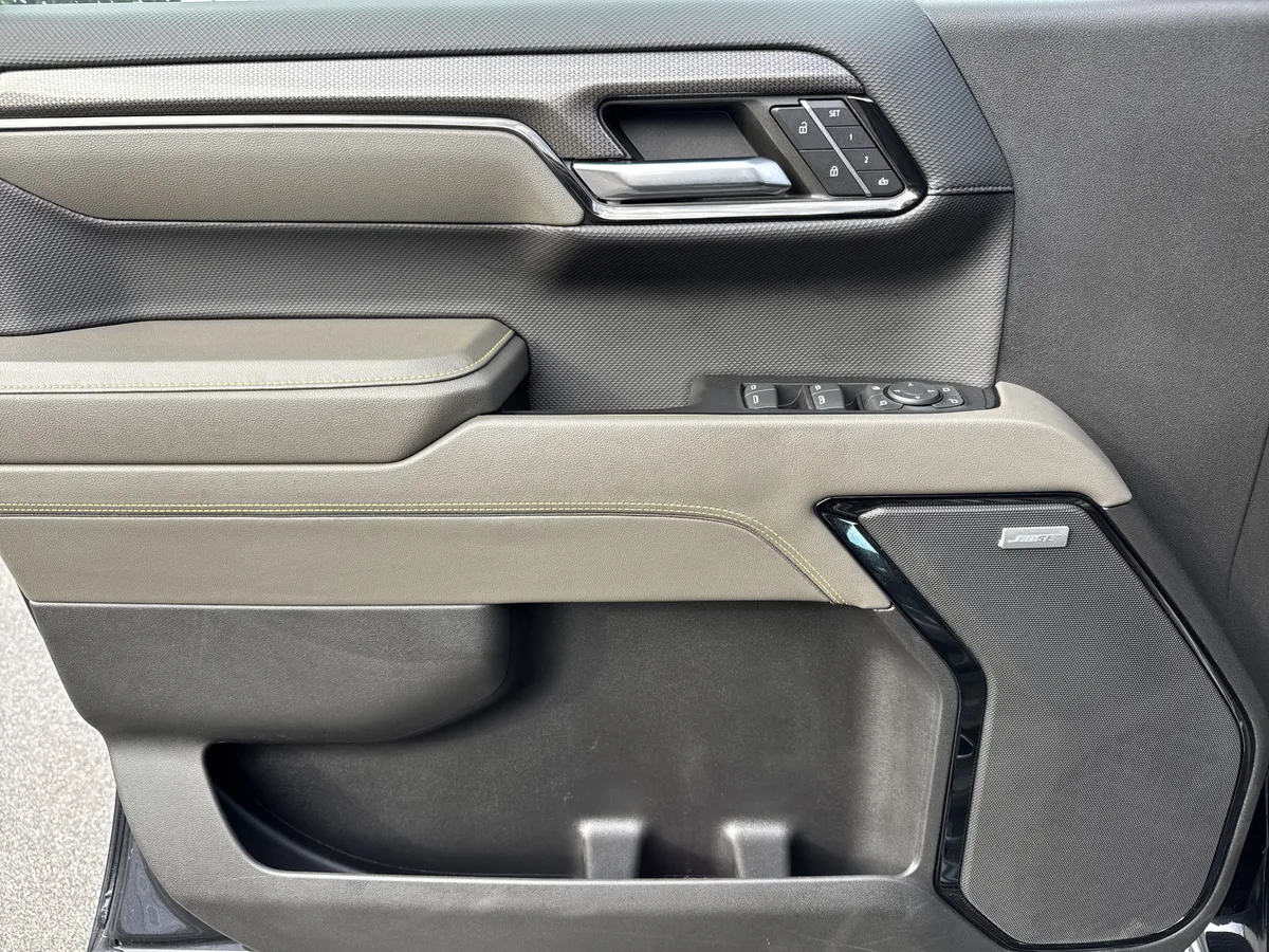 2023 Chevrolet Silverado 1500 ZR2 thumbnail 15