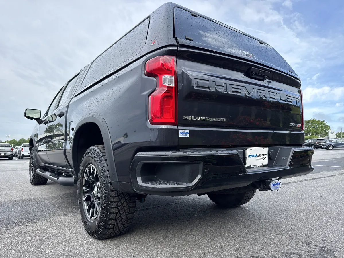 2023 Chevrolet Silverado 1500 ZR2 thumbnail 7
