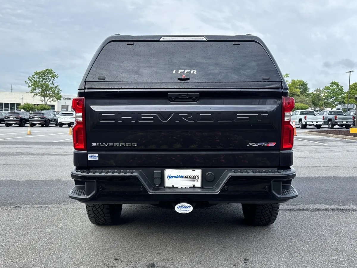 2023 Chevrolet Silverado 1500 ZR2 thumbnail 8