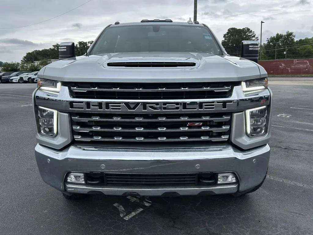 2023 Chevrolet Silverado 3500HD LTZ thumbnail 8