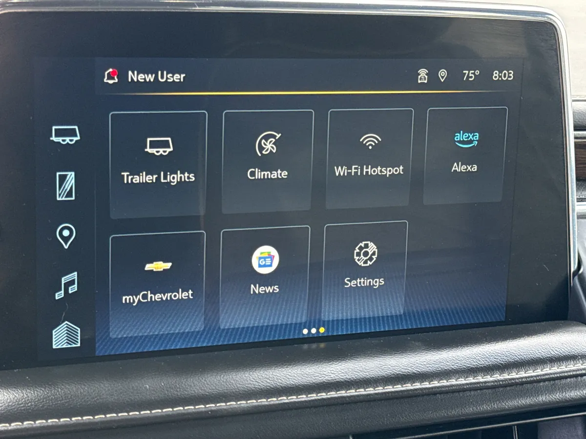 2023 Chevrolet Suburban Premier thumbnail 29