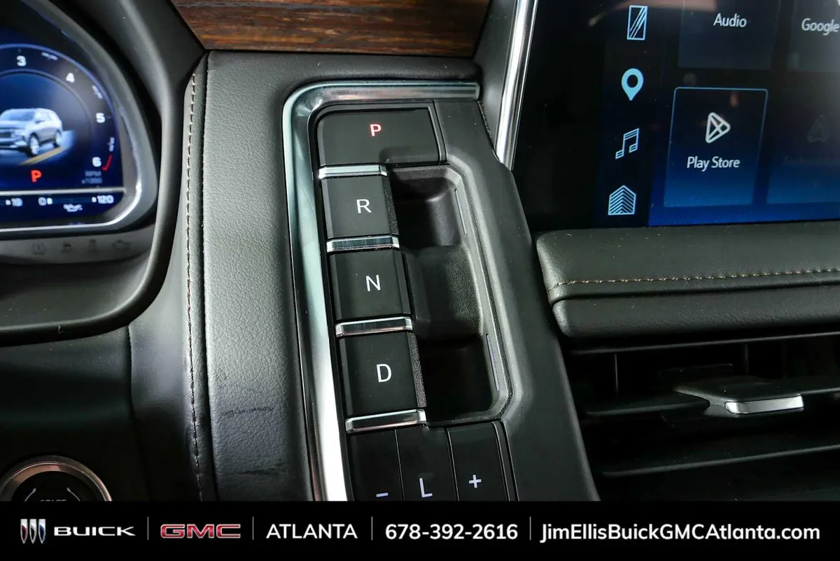 2023 Chevrolet Tahoe High Country thumbnail 18
