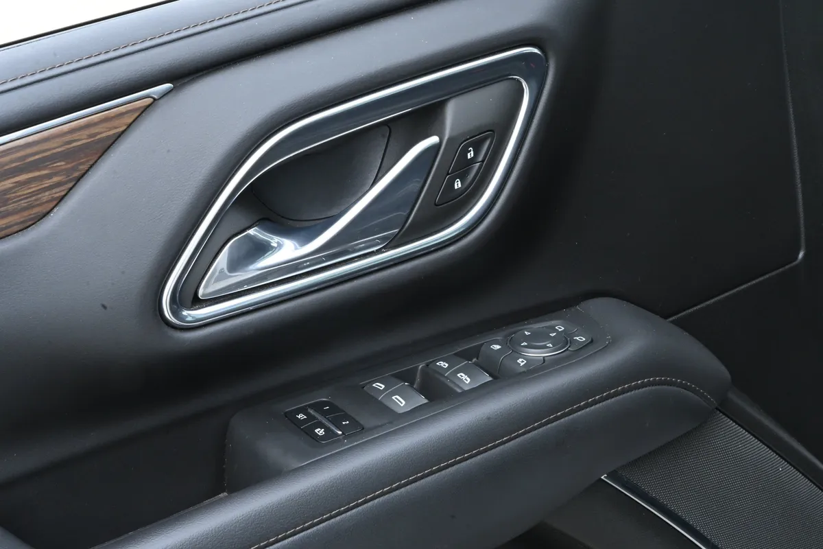 2023 Chevrolet Tahoe High Country thumbnail 27