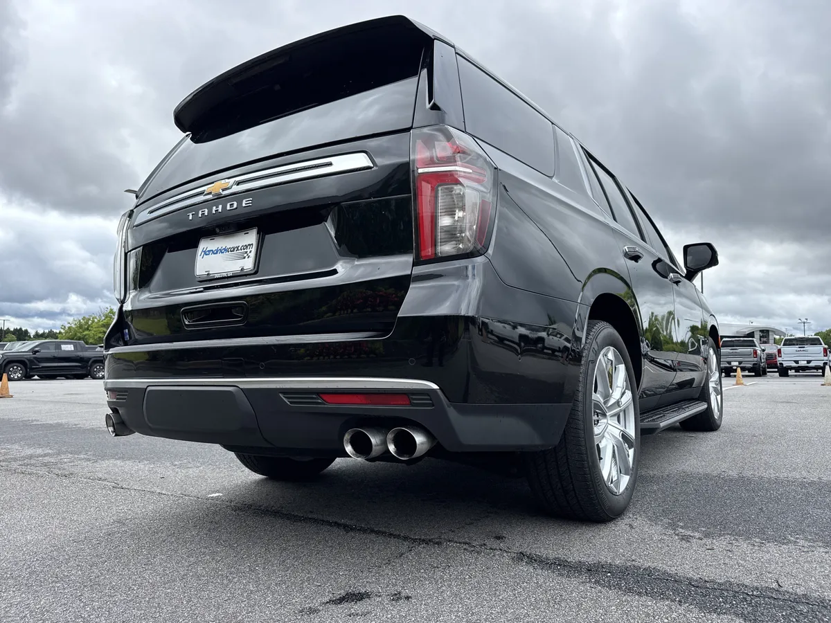 2023 Chevrolet Tahoe High Country thumbnail 11