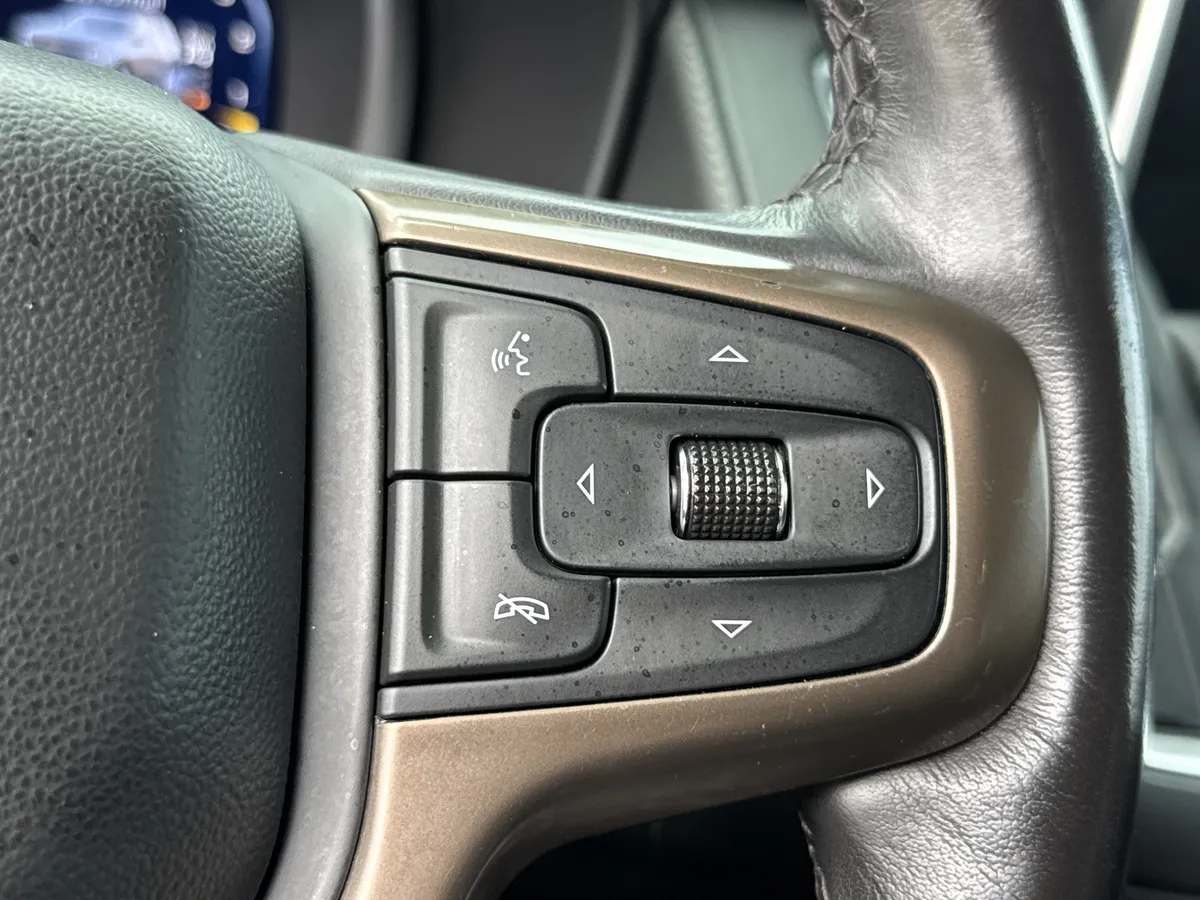 2023 Chevrolet Tahoe High Country thumbnail 20