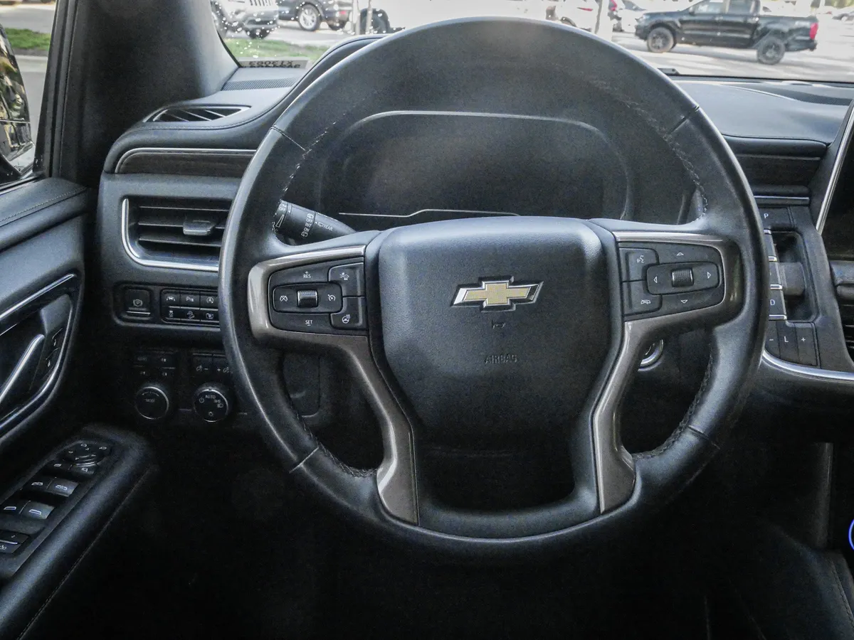 2023 Chevrolet Tahoe High Country thumbnail 17
