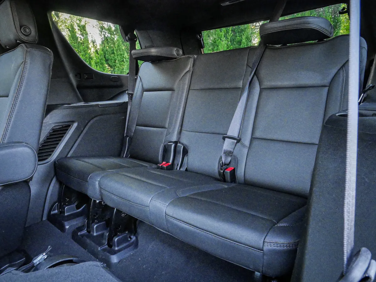 2023 Chevrolet Tahoe High Country thumbnail 31