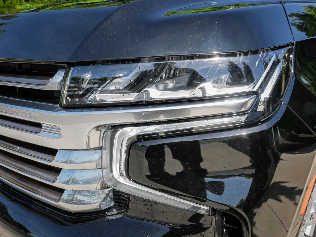 2023 Chevrolet Tahoe High Country thumbnail 5