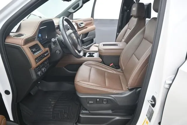 2023 Chevrolet Tahoe High Country thumbnail 13