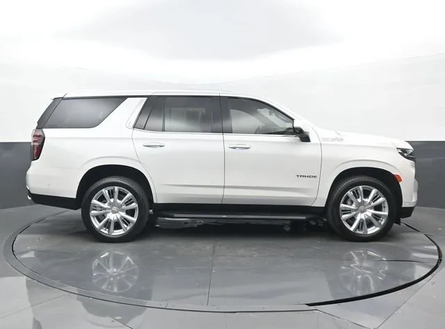 2023 Chevrolet Tahoe High Country thumbnail 2
