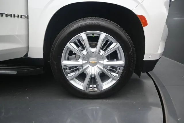 2023 Chevrolet Tahoe High Country thumbnail 20