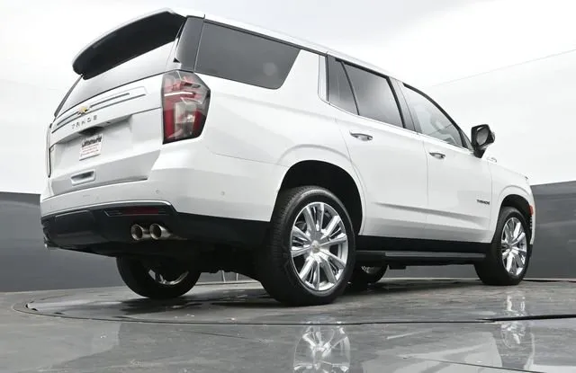 2023 Chevrolet Tahoe High Country thumbnail 29