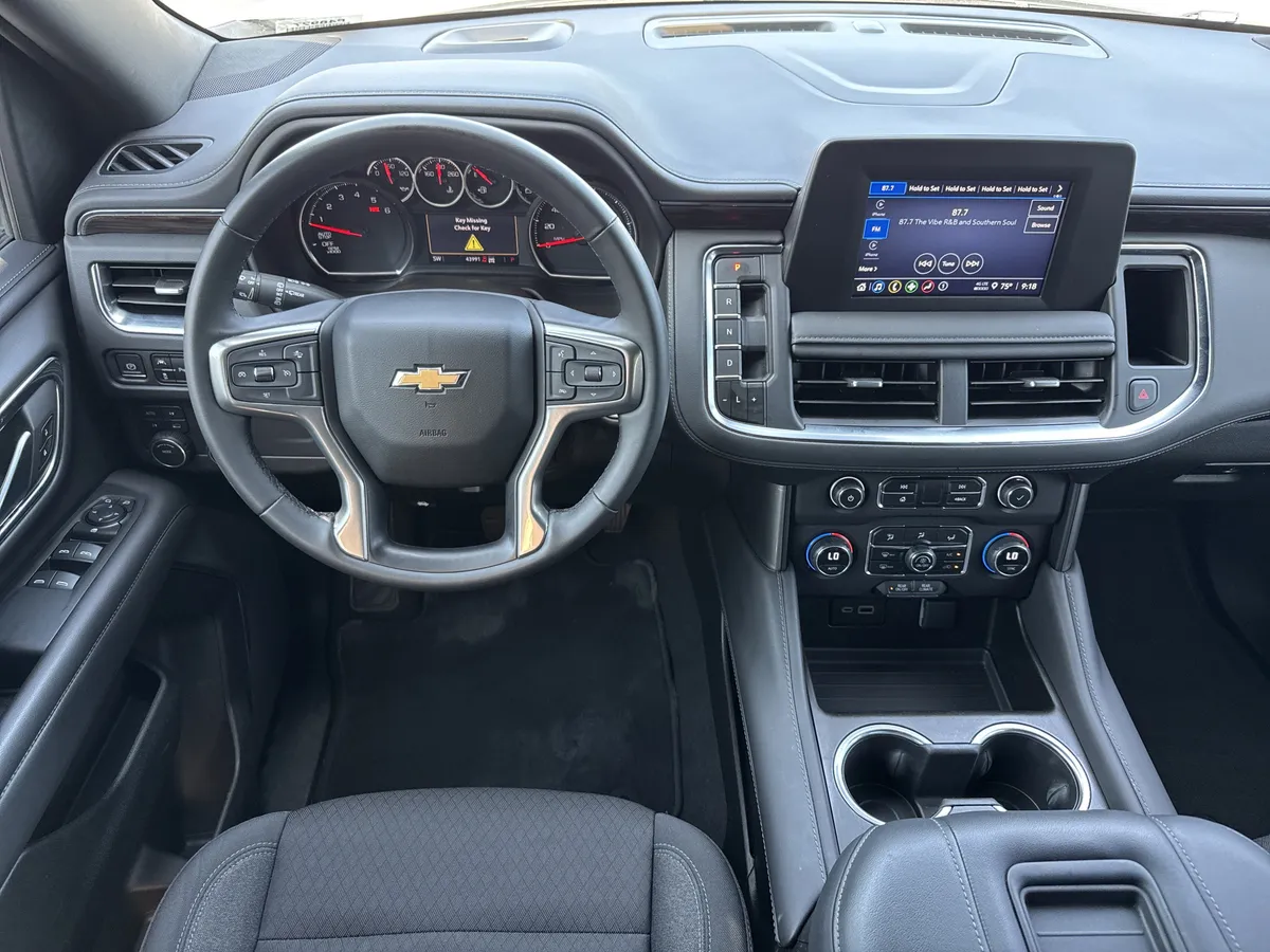 2023 Chevrolet Tahoe LS thumbnail 13