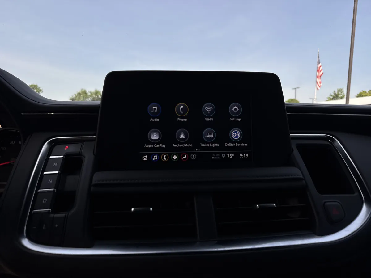 2023 Chevrolet Tahoe LS thumbnail 23