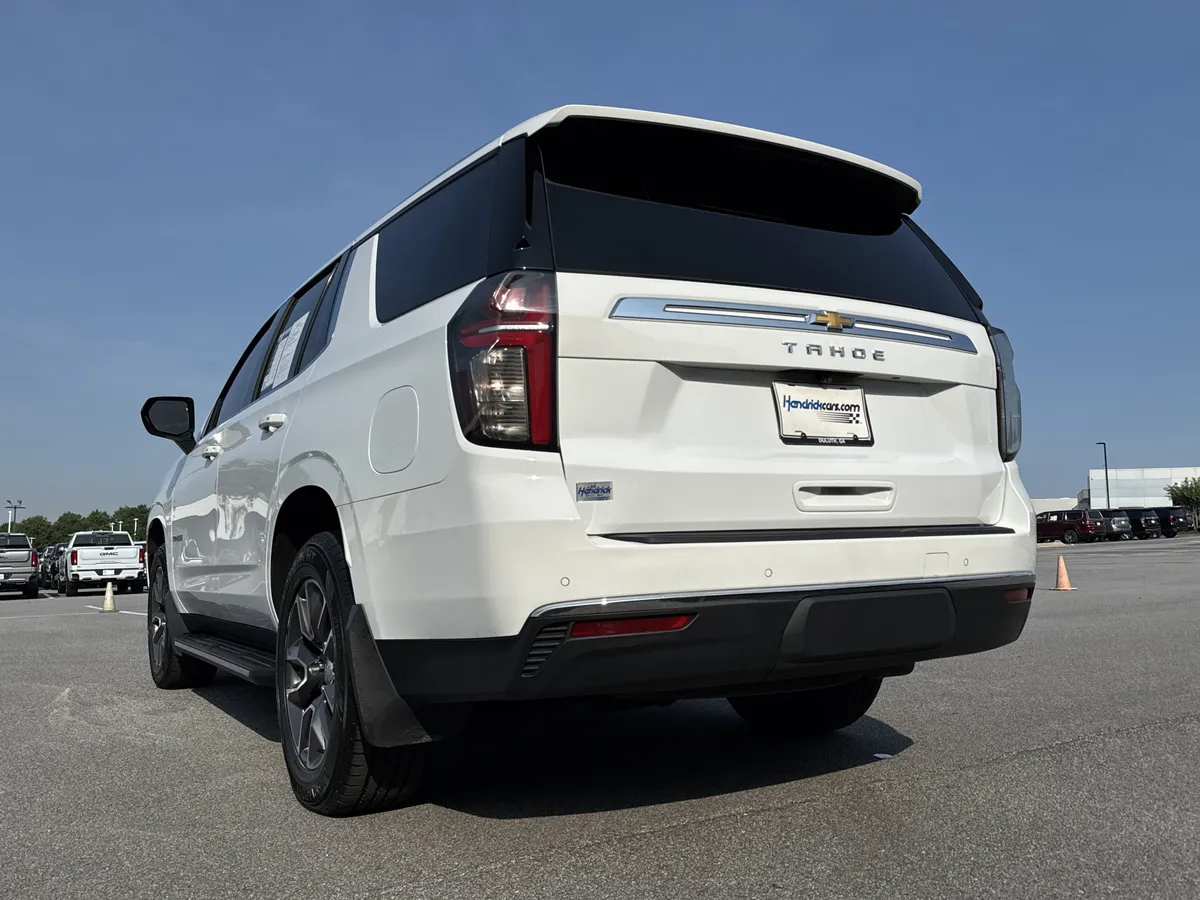 2023 Chevrolet Tahoe LS thumbnail 7