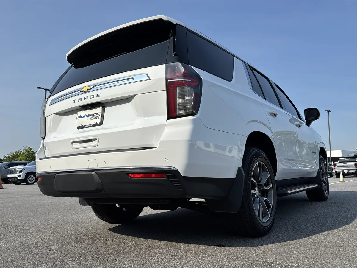 2023 Chevrolet Tahoe LS thumbnail 9