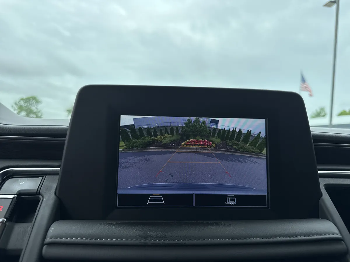 2023 Chevrolet Tahoe LS thumbnail 24