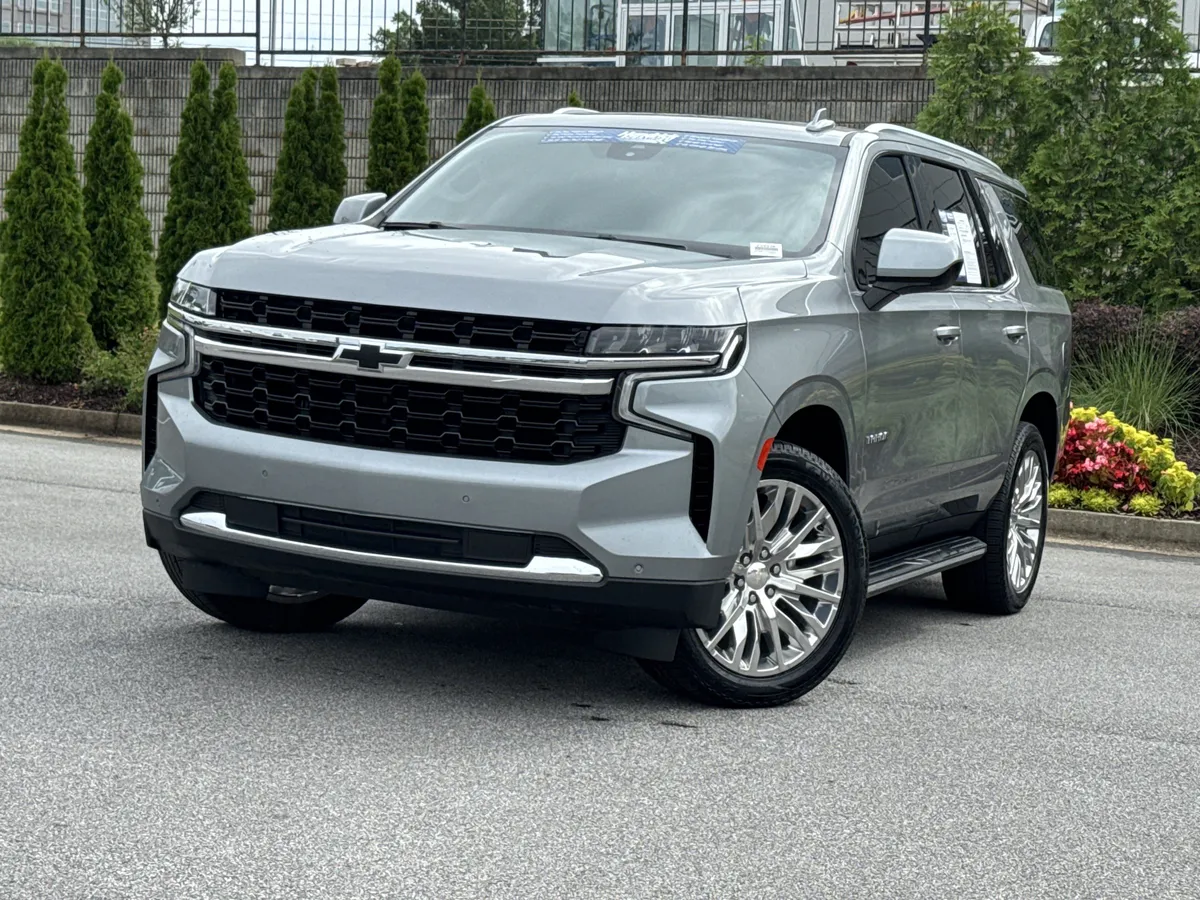 2023 Chevrolet Tahoe LS thumbnail 4