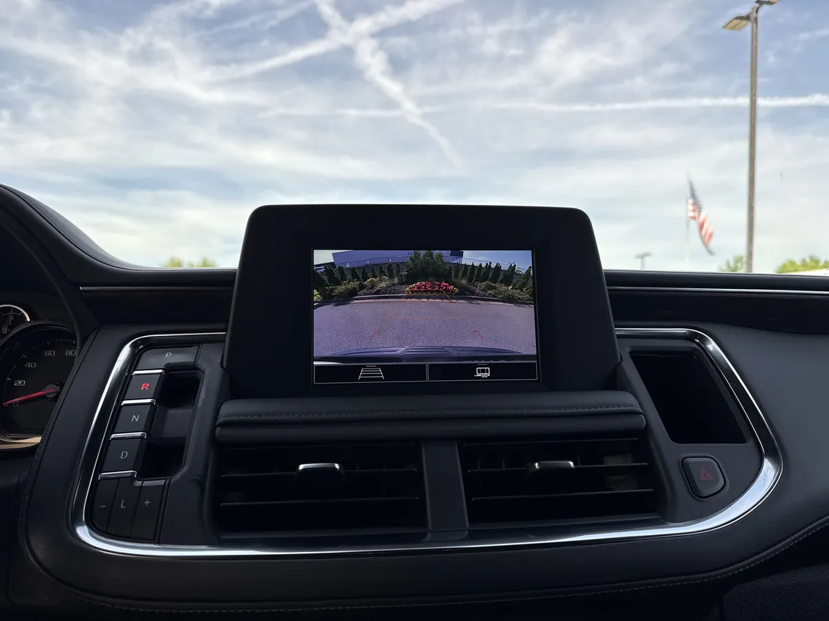 2023 Chevrolet Tahoe LS thumbnail 24