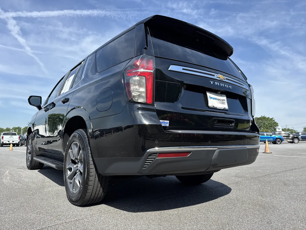 2023 Chevrolet Tahoe LS thumbnail 7