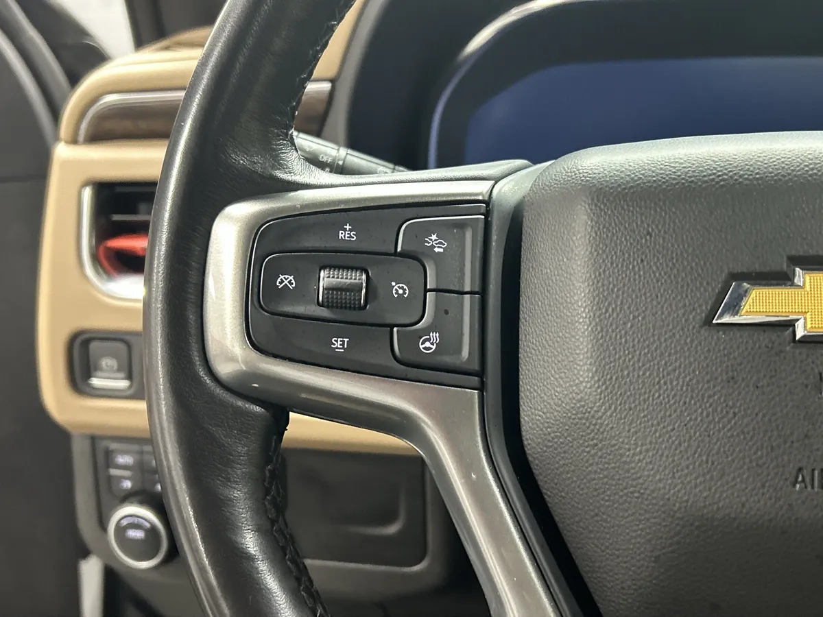 2023 Chevrolet Tahoe Premier thumbnail 19