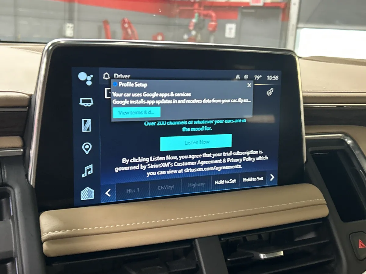 2023 Chevrolet Tahoe Premier thumbnail 23
