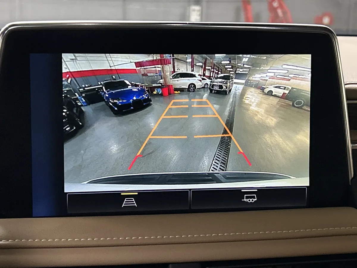 2023 Chevrolet Tahoe Premier thumbnail 25