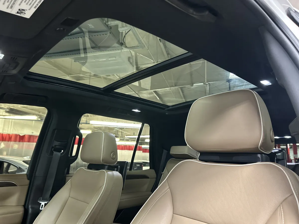 2023 Chevrolet Tahoe Premier thumbnail 28