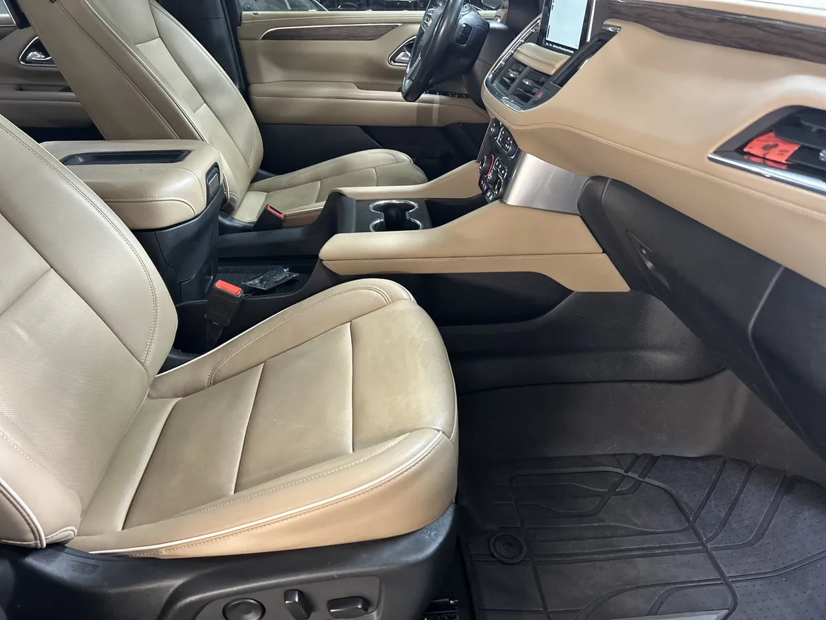 2023 Chevrolet Tahoe Premier thumbnail 35