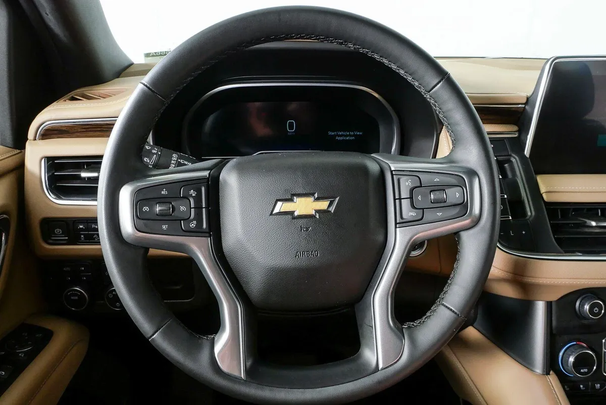 2023 Chevrolet Tahoe Premier thumbnail 10