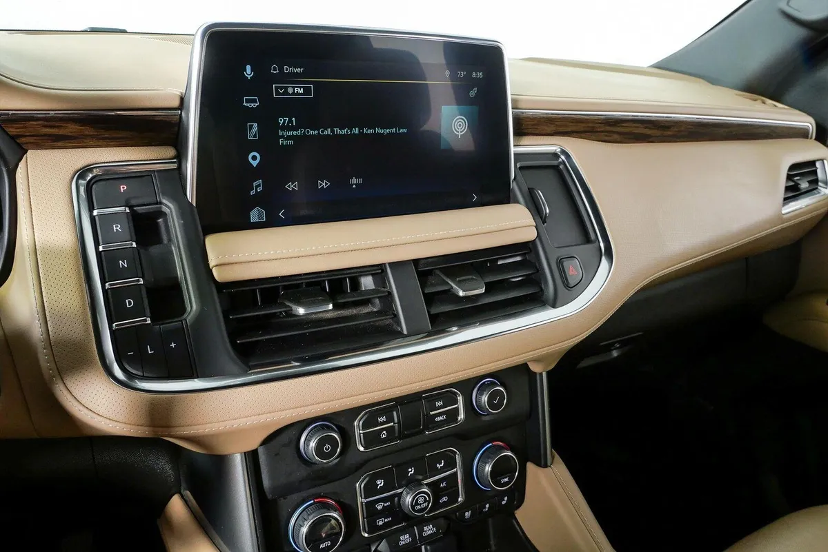 2023 Chevrolet Tahoe Premier thumbnail 13