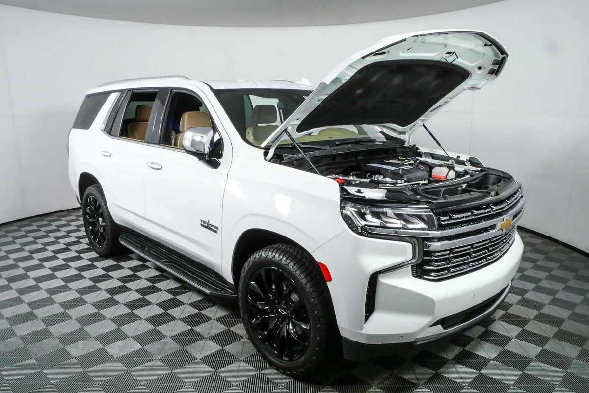 2023 Chevrolet Tahoe Premier thumbnail 36