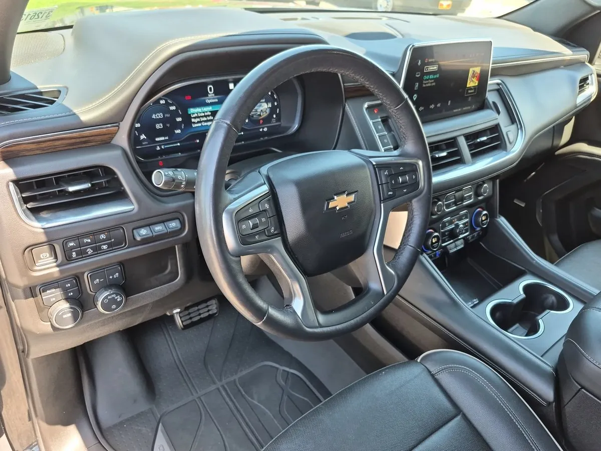 2023 Chevrolet Tahoe Premier thumbnail 10