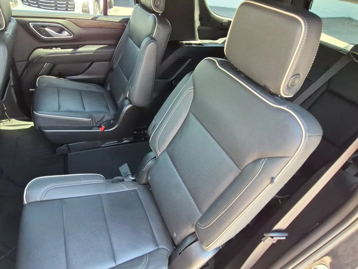 2023 Chevrolet Tahoe Premier thumbnail 26