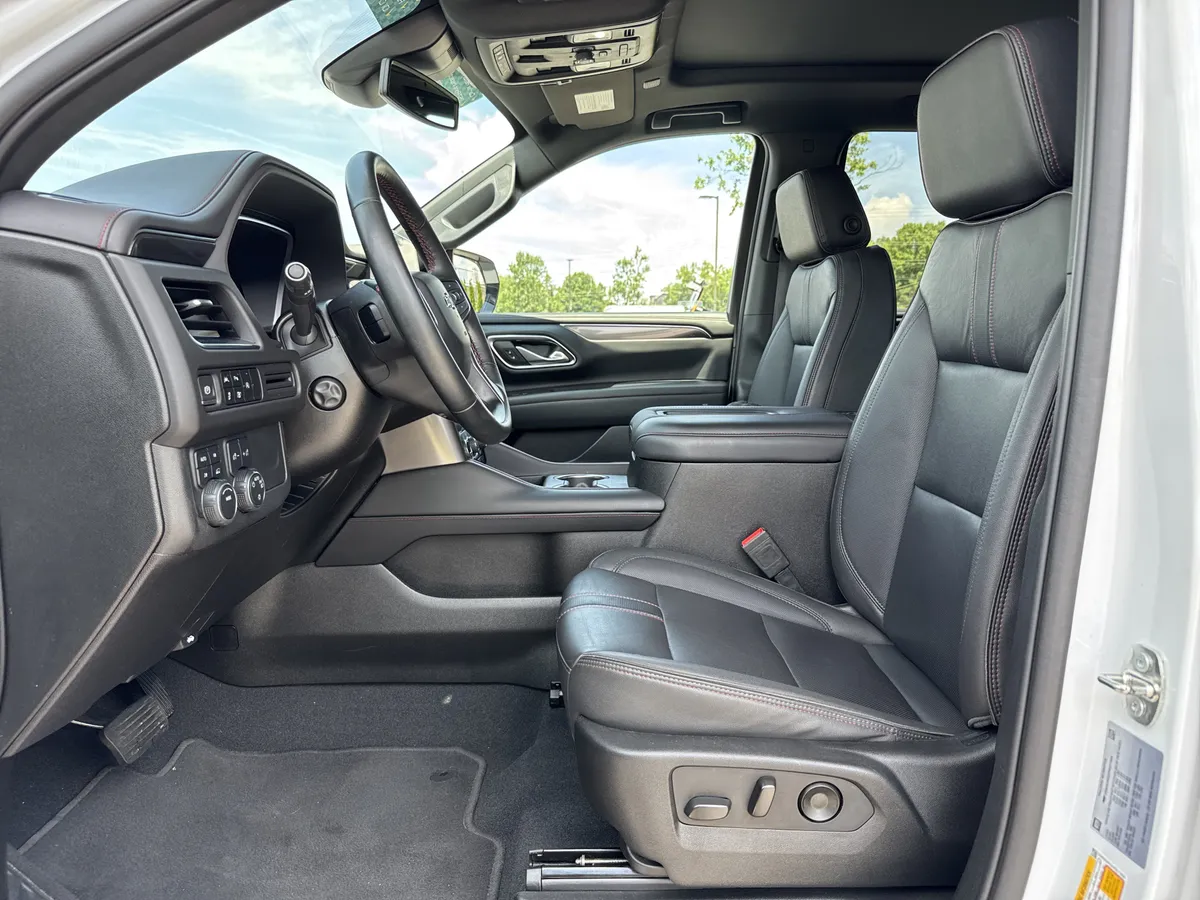 2023 Chevrolet Tahoe RST thumbnail 15