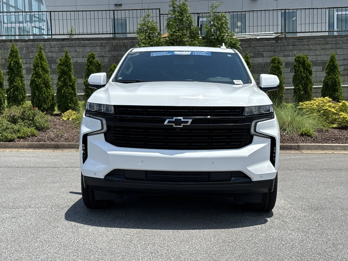 2023 Chevrolet Tahoe RST thumbnail 2