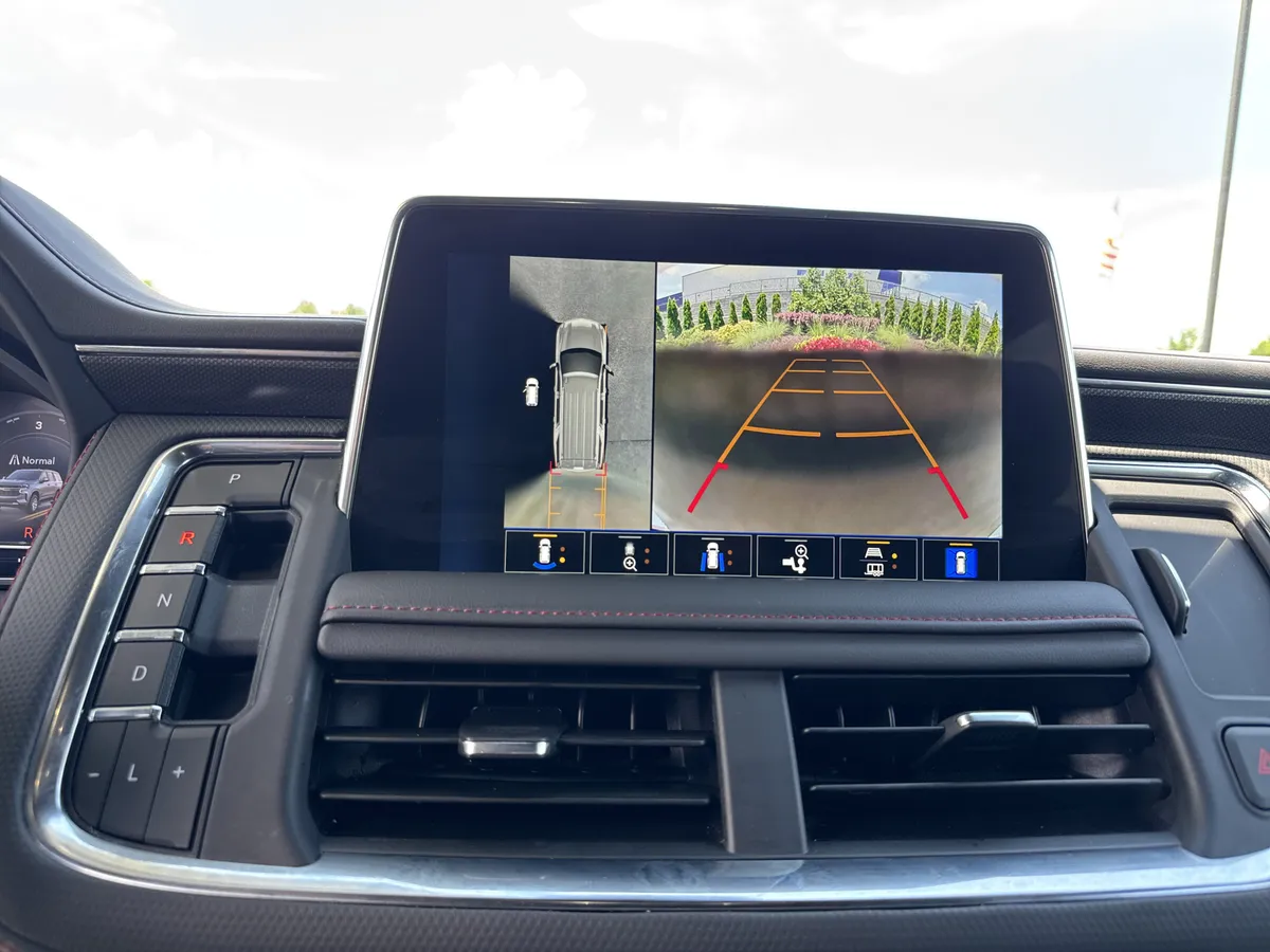 2023 Chevrolet Tahoe RST thumbnail 25