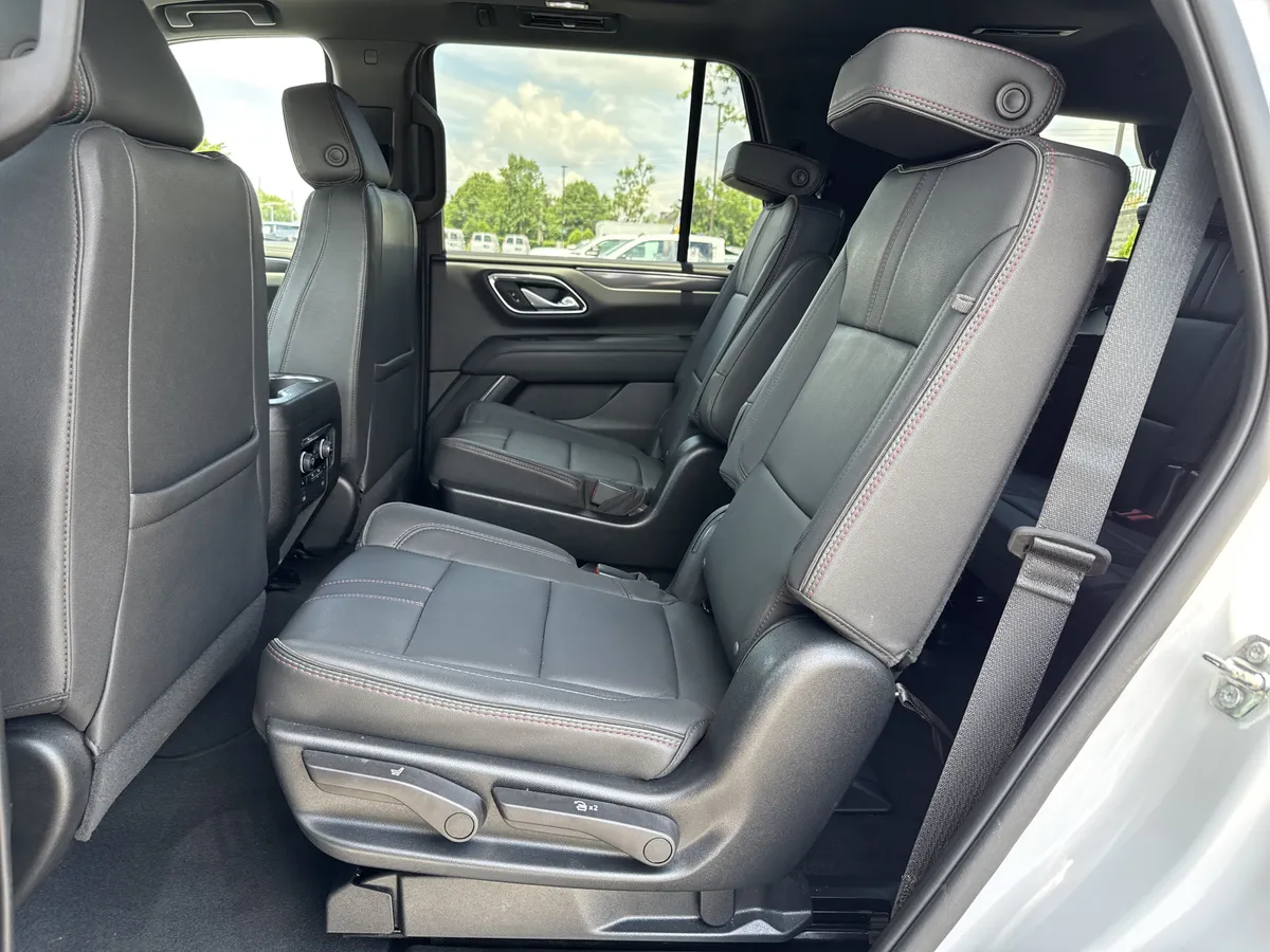 2023 Chevrolet Tahoe RST thumbnail 30