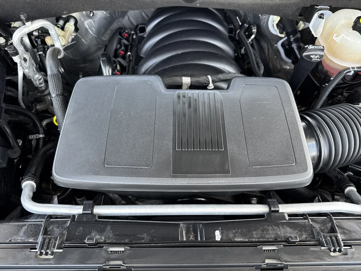 2023 Chevrolet Tahoe RST thumbnail 34