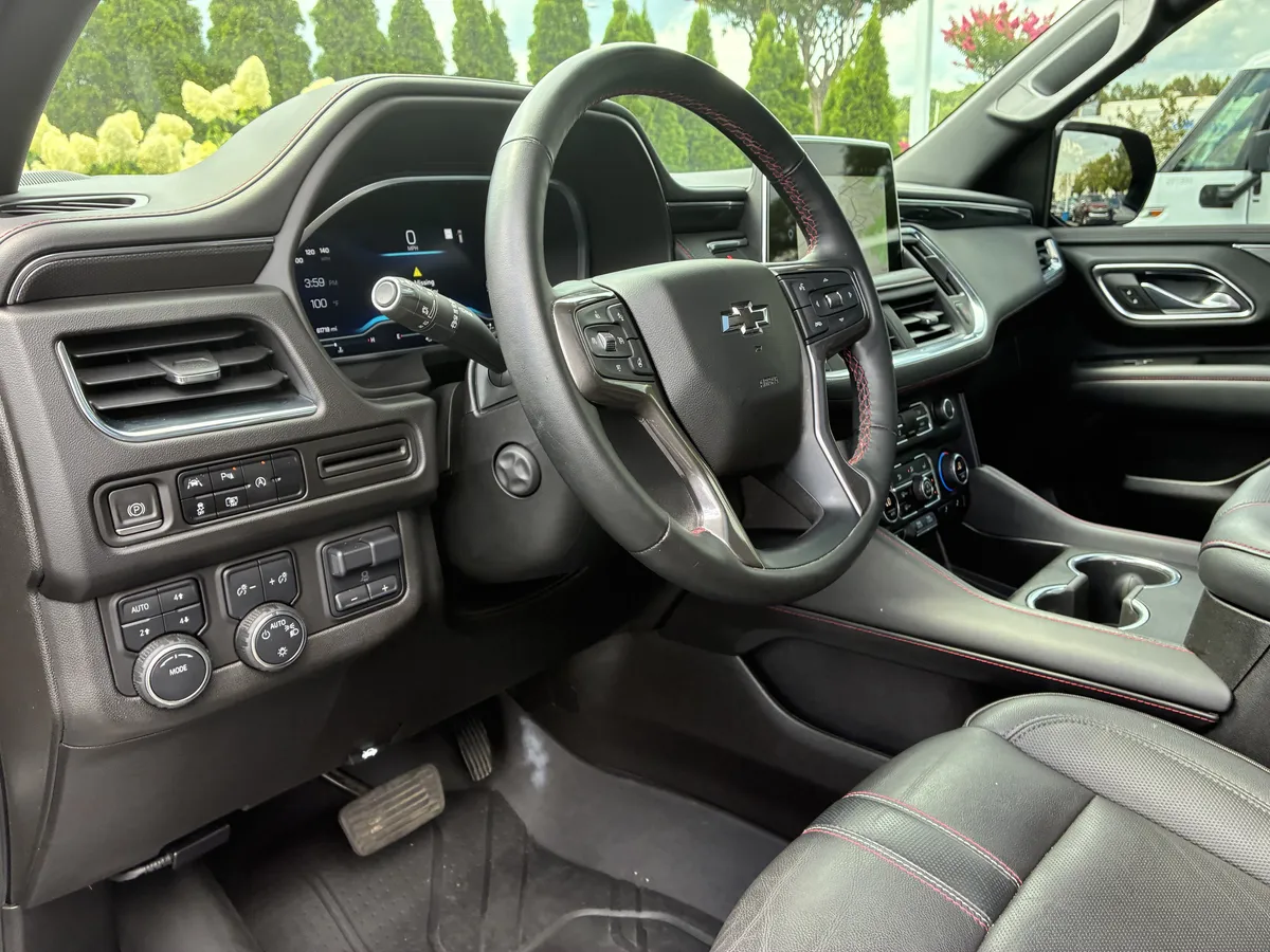 2023 Chevrolet Tahoe RST thumbnail 23