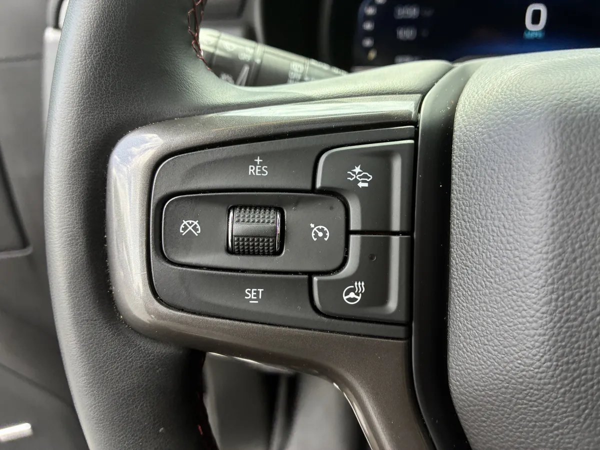2023 Chevrolet Tahoe RST thumbnail 31