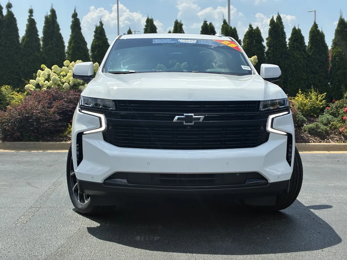 2023 Chevrolet Tahoe RST thumbnail 6