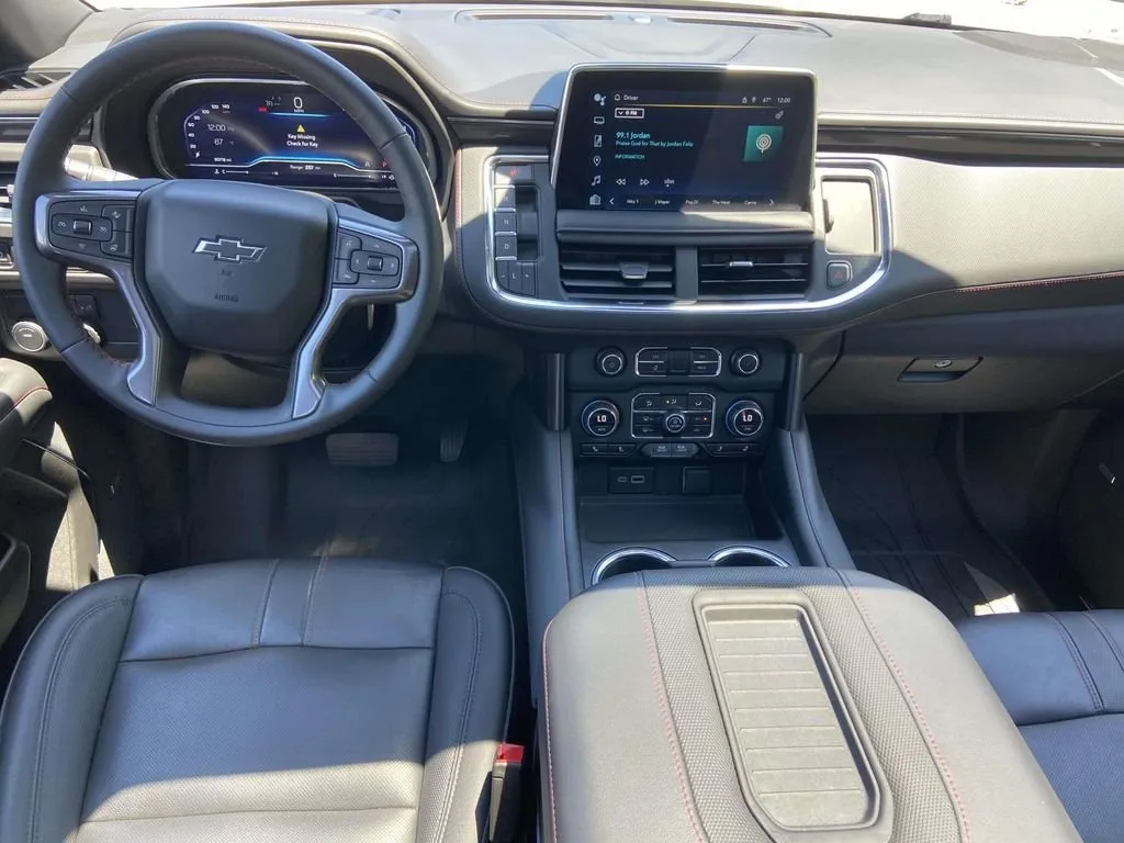 2023 Chevrolet Tahoe RST thumbnail 10