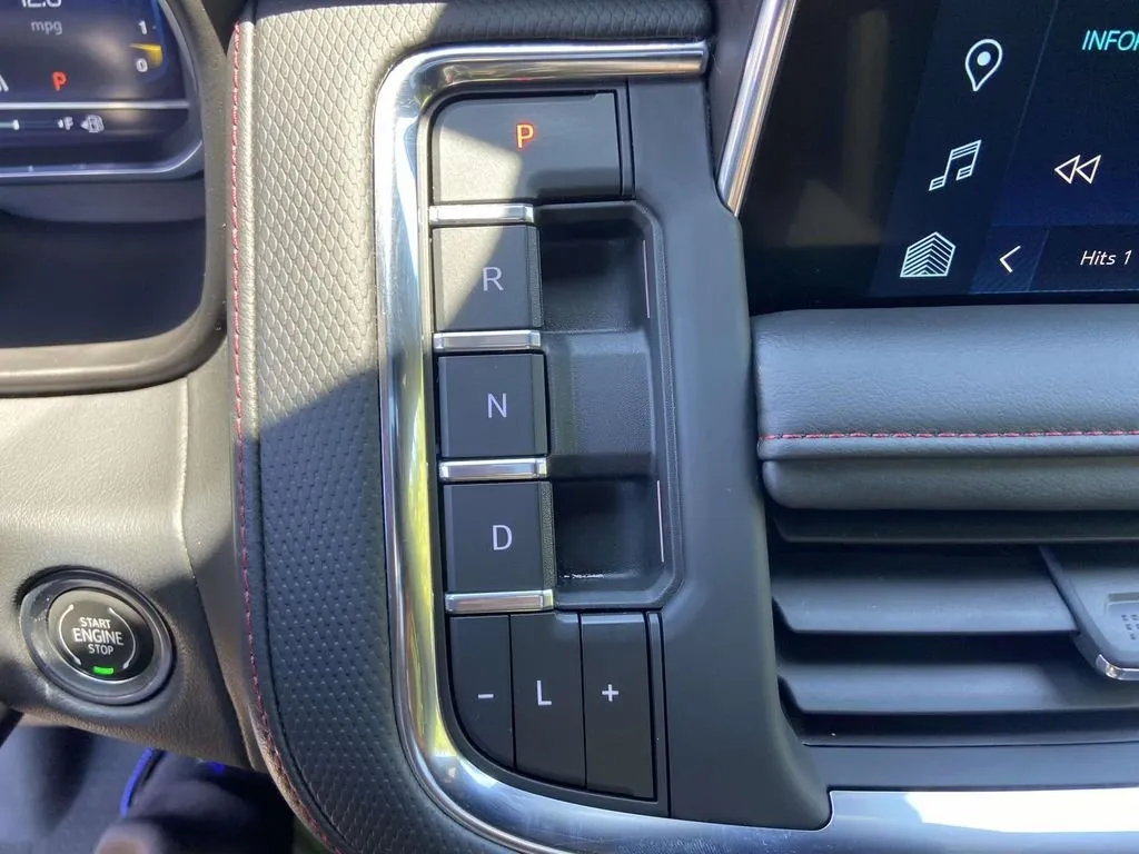 2023 Chevrolet Tahoe RST thumbnail 26