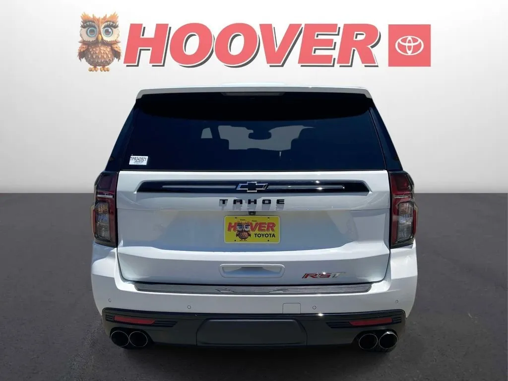 2023 Chevrolet Tahoe RST thumbnail 3