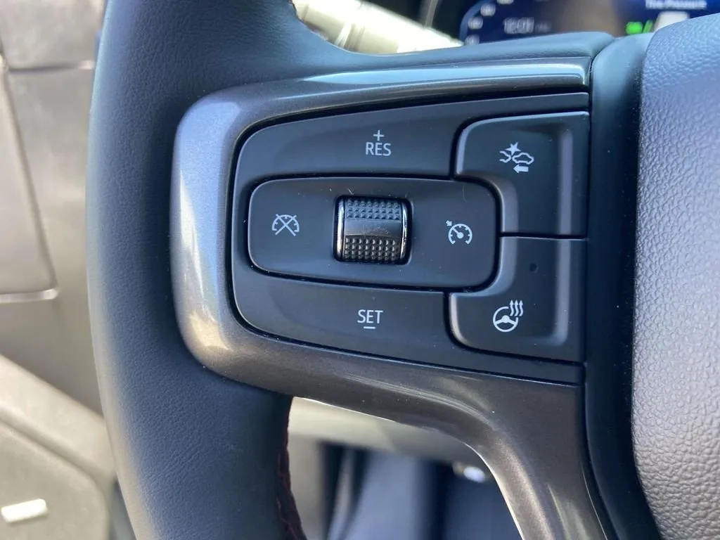 2023 Chevrolet Tahoe RST thumbnail 31