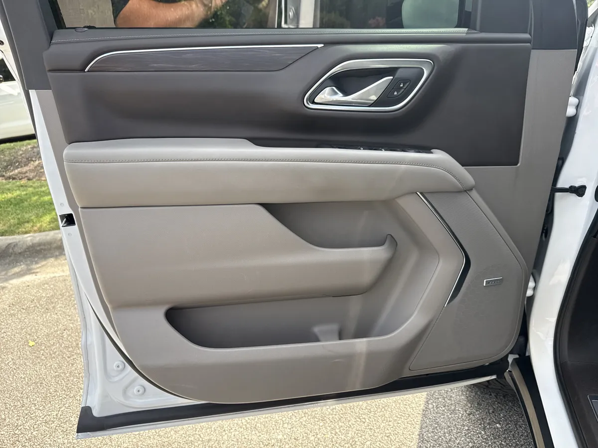 2023 Chevrolet Tahoe Z71 thumbnail 11