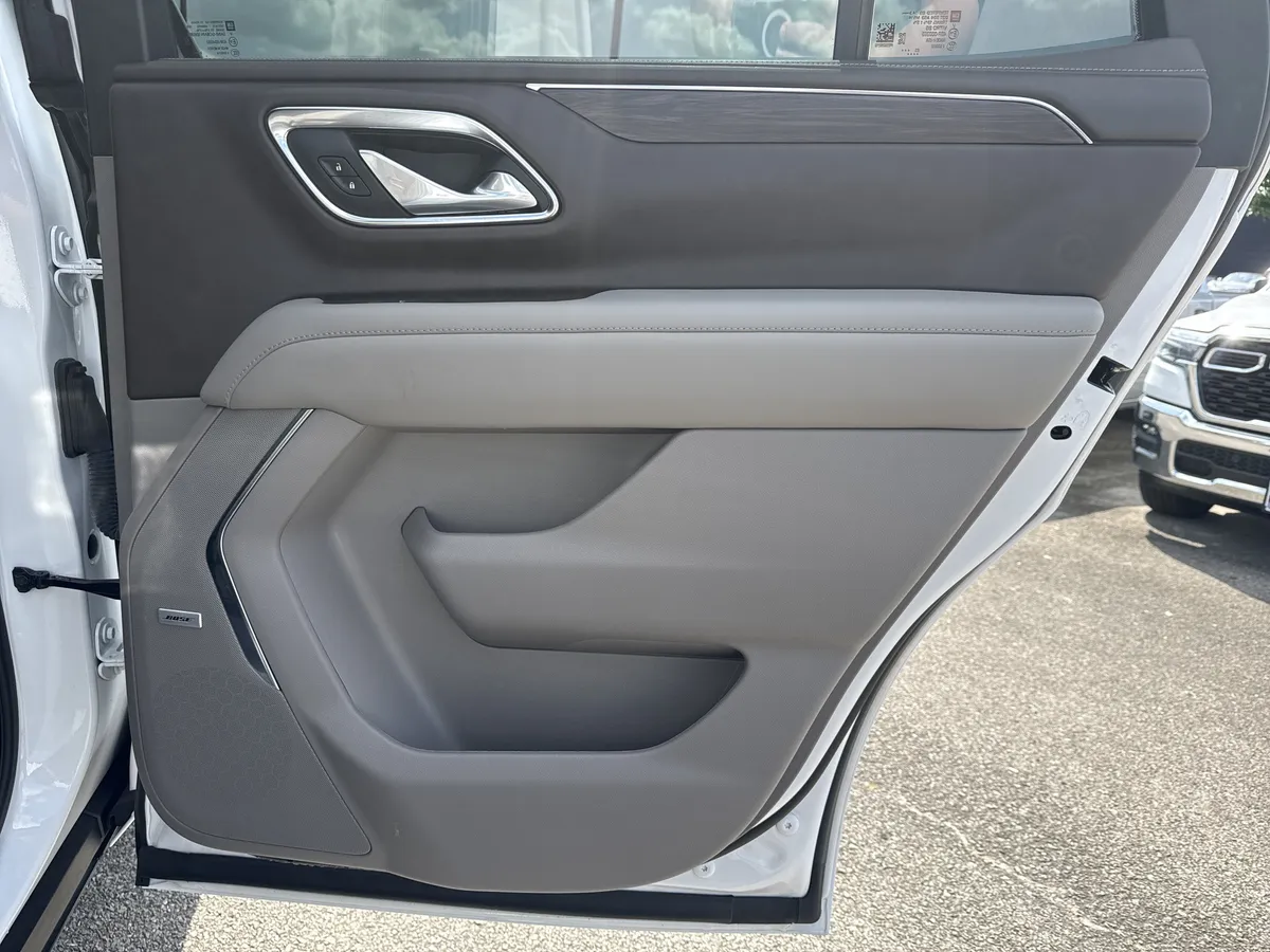 2023 Chevrolet Tahoe Z71 thumbnail 18